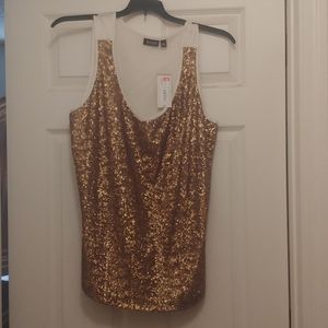 🏷3 for $24🏷Brand New Cream and gold sequin top